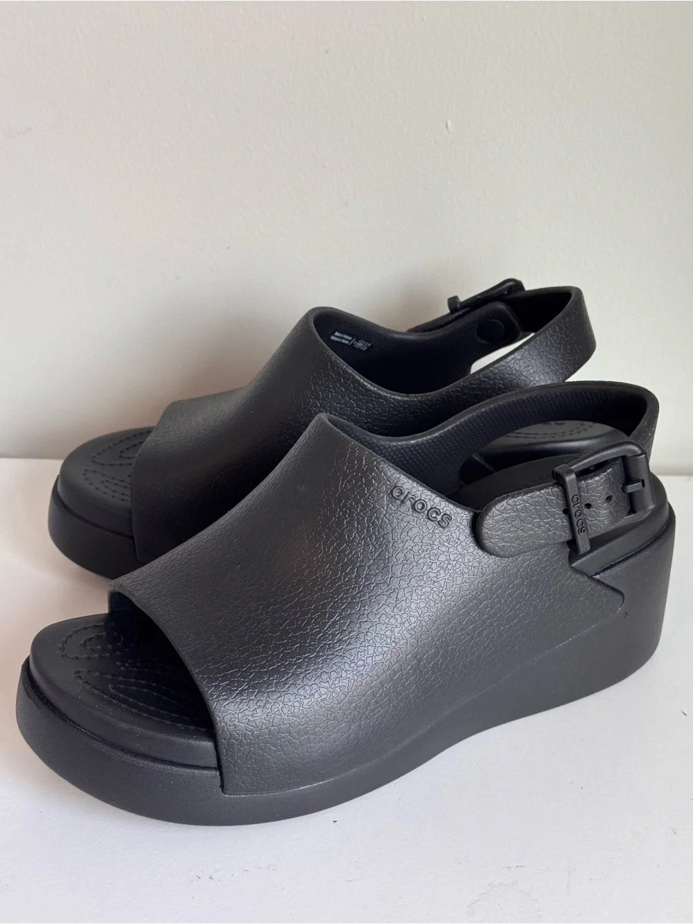 NEW CROCS Dylan Platform Slide Wedge Black Adjustable Sling Back Open Toe W8